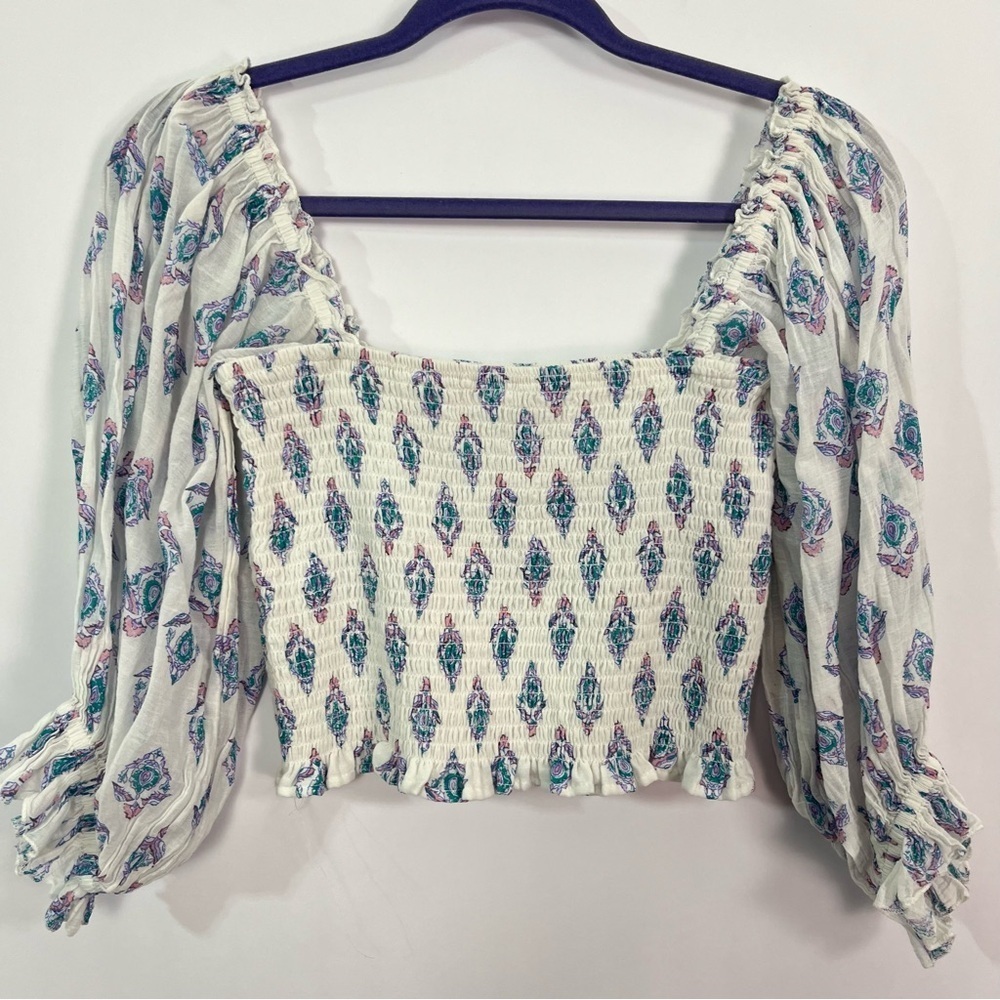 2/$30 Billabong White Blue Print Elastic Crop Top sz Large